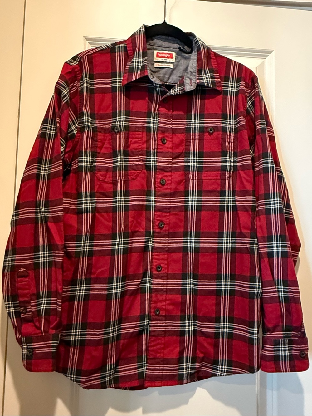Wrangler Flex for Comfort Medium Men's Red Plaid Flannel Cotton Shirt Pockets